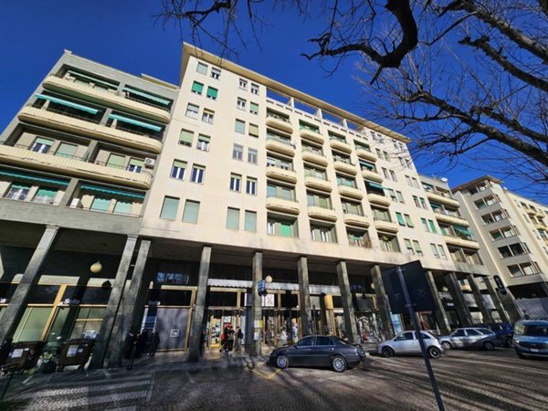 appartamento in vendita a Biella in zona Centro Città