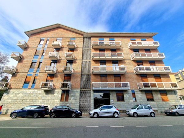 appartamento in vendita a Biella in zona Centro Città
