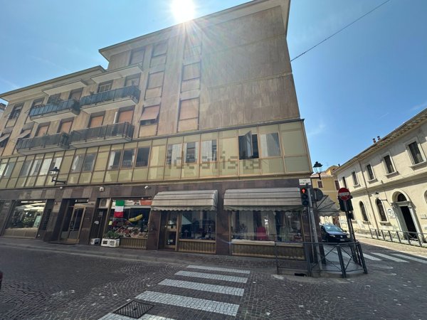 ufficio in vendita a Biella