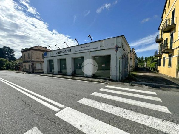 negozio in vendita a Biella in zona Chiavazza