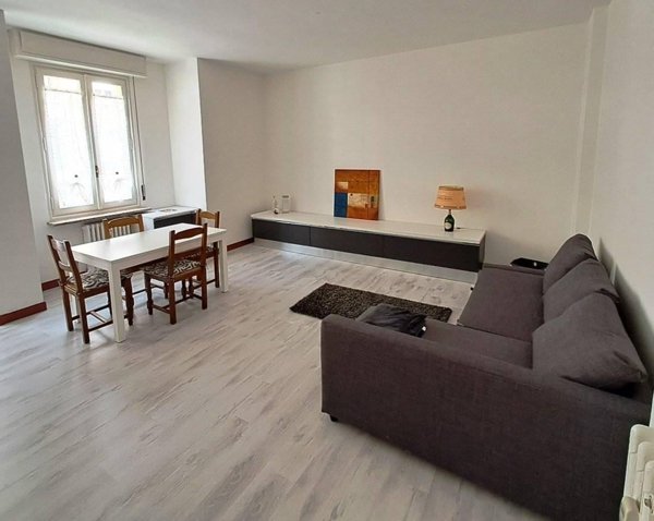 appartamento in vendita a Biella in zona Centro Città