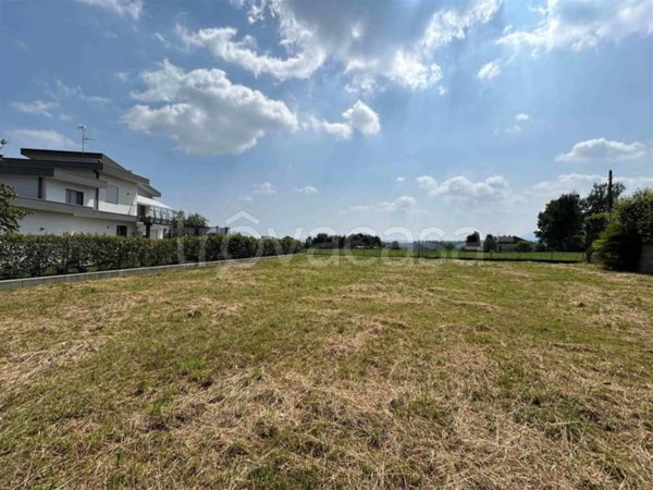 casa semindipendente in vendita a Biella in zona Colma