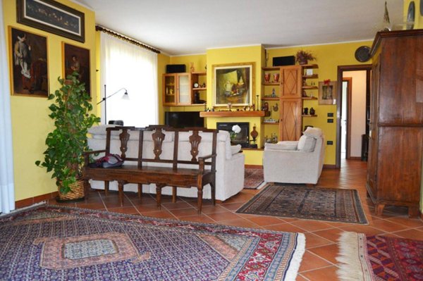 casa indipendente in vendita a Biella