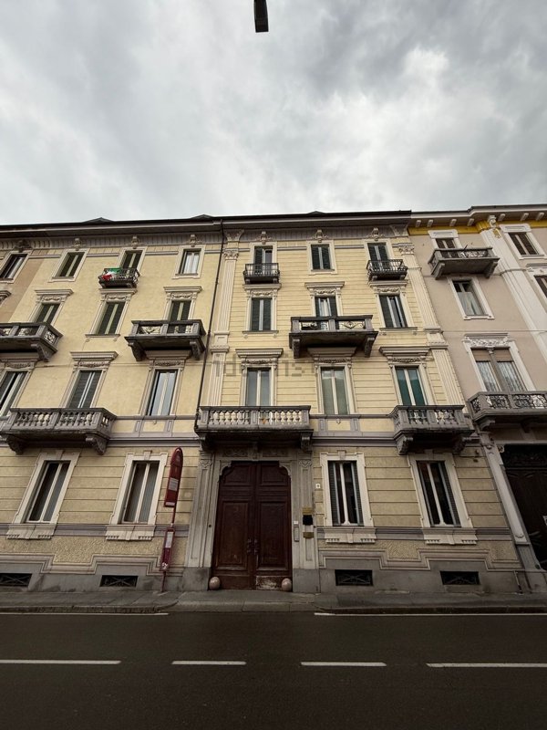 appartamento in vendita a Biella in zona Centro Città