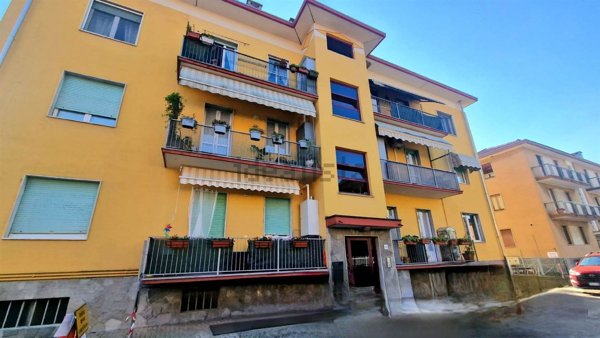 casa indipendente in vendita a Biella