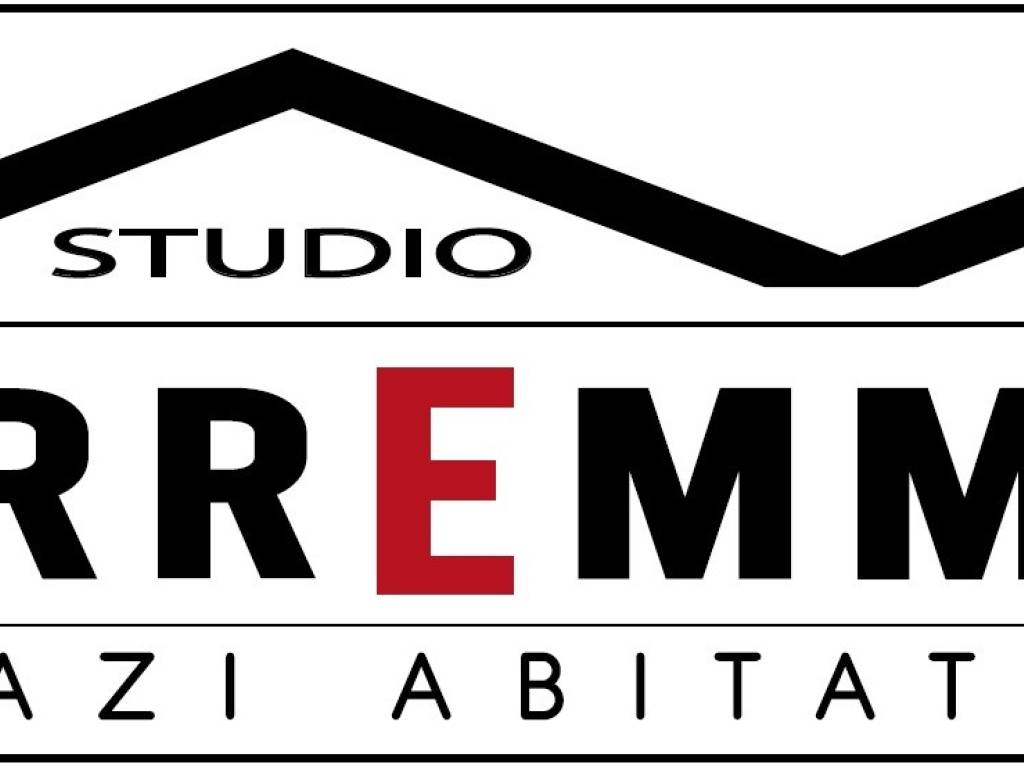 appartamento in vendita a Biella in zona Centro Città