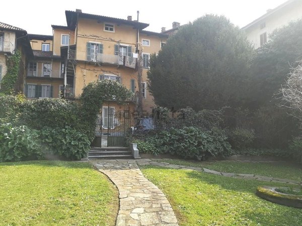 appartamento in vendita a Biella in zona Piazzo