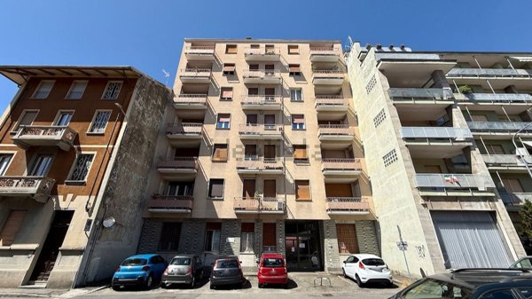 appartamento in vendita a Biella in zona Centro Città