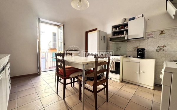 appartamento in vendita a Biella in zona Chiavazza