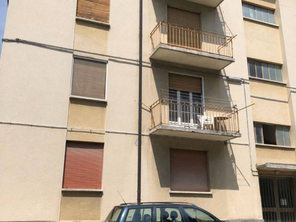 appartamento in vendita a Biella in zona Pavignano