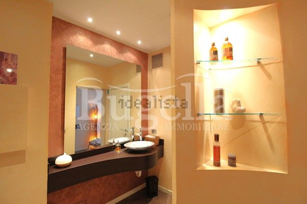 negozio in vendita a Biella