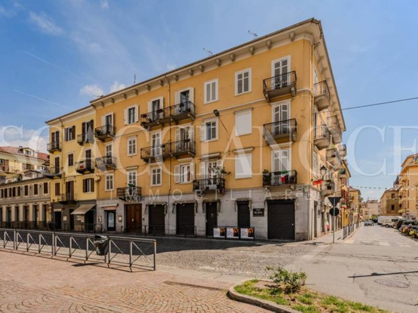 appartamento in vendita a Biella in zona Centro Città