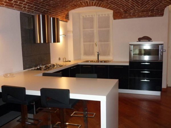 appartamento in vendita a Biella in zona Centro Città