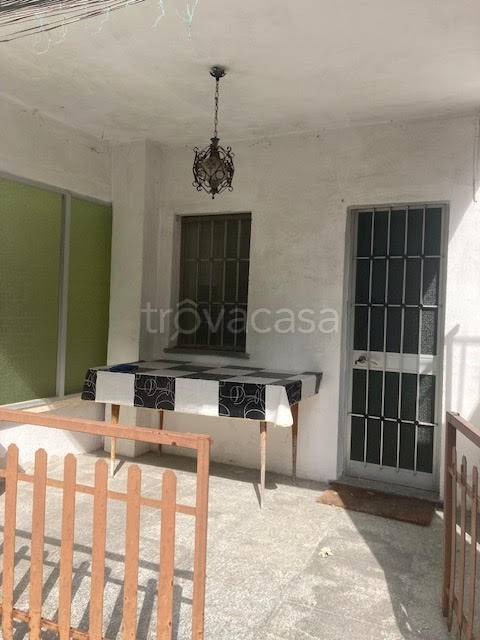 casa indipendente in vendita a Biella in zona Favaro