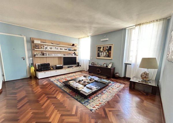 appartamento in vendita a Biella in zona Centro Città