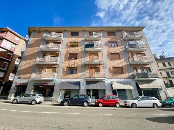 appartamento in vendita a Biella in zona Centro Città