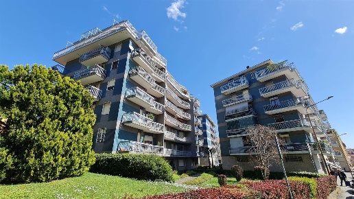 appartamento in vendita a Biella in zona Centro Città