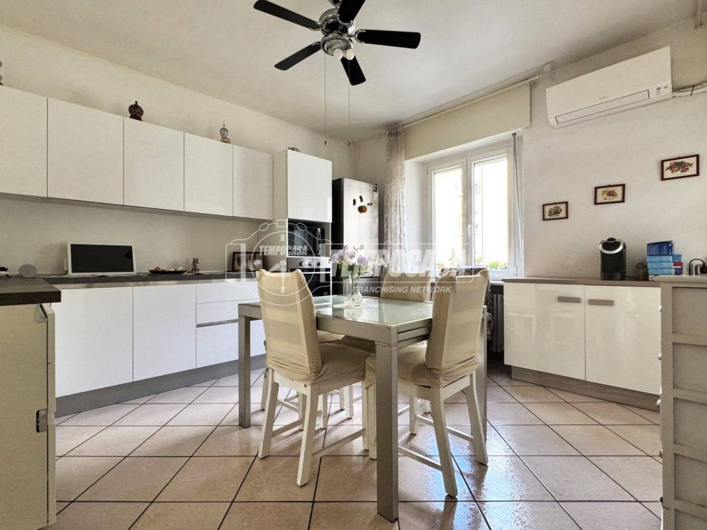 appartamento in vendita a Biella in zona Pavignano