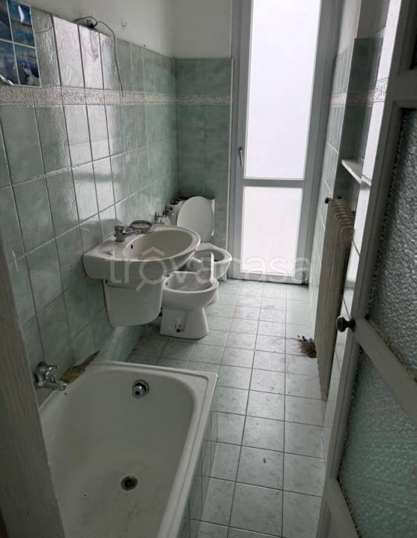 appartamento in vendita a Biella in zona Chiavazza