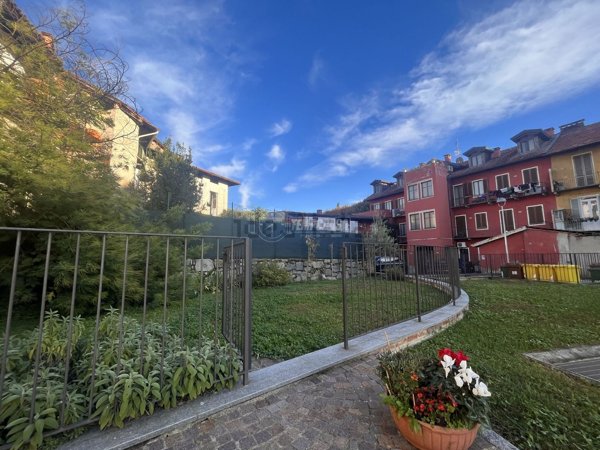 casa indipendente in vendita a Biella