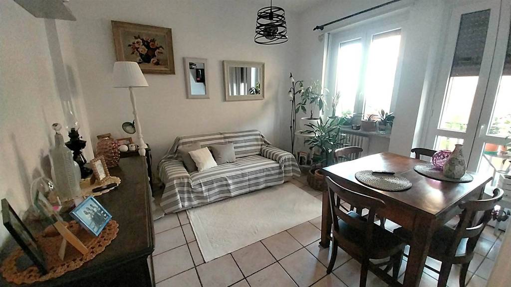 appartamento in vendita a Biella in zona San Biagio