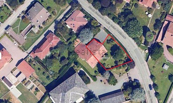 casa semindipendente in vendita a Biella in zona Vaglio