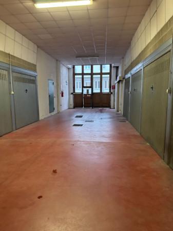 negozio in vendita a Biella in zona Centro Città