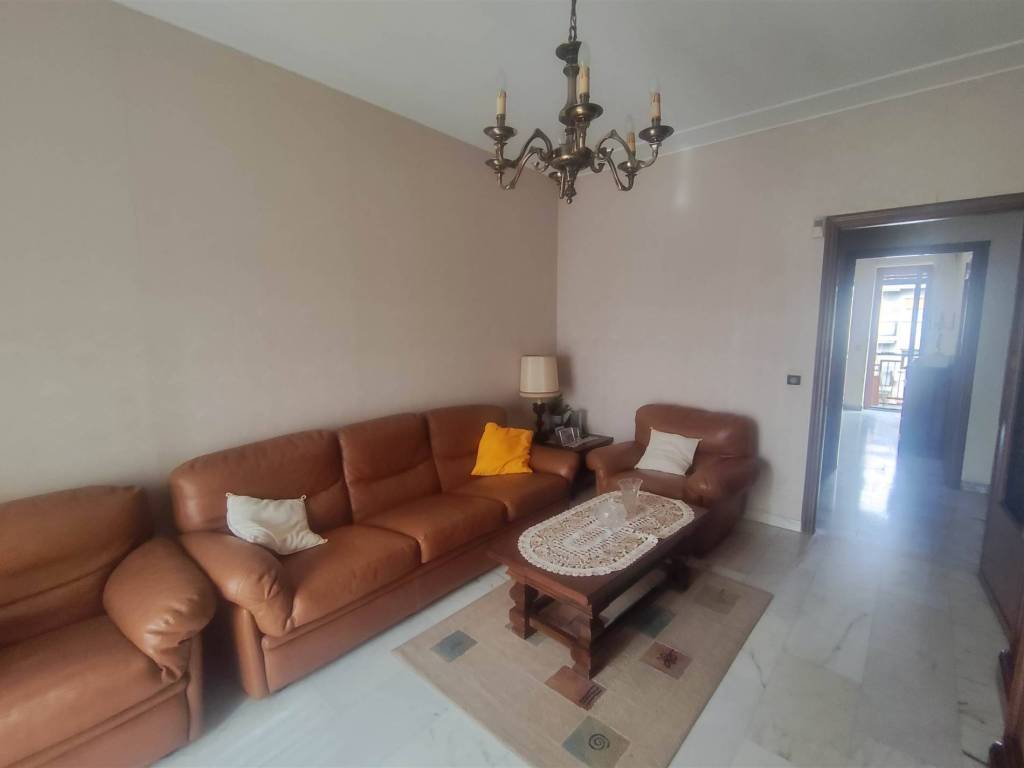 appartamento in vendita a Biella in zona Centro Città