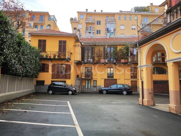 appartamento in vendita a Biella in zona Centro Città