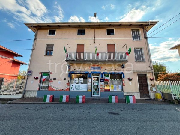appartamento in vendita a Biella in zona Chiavazza