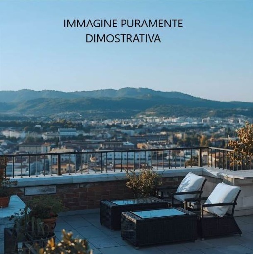 appartamento in vendita a Biella in zona Centro Città