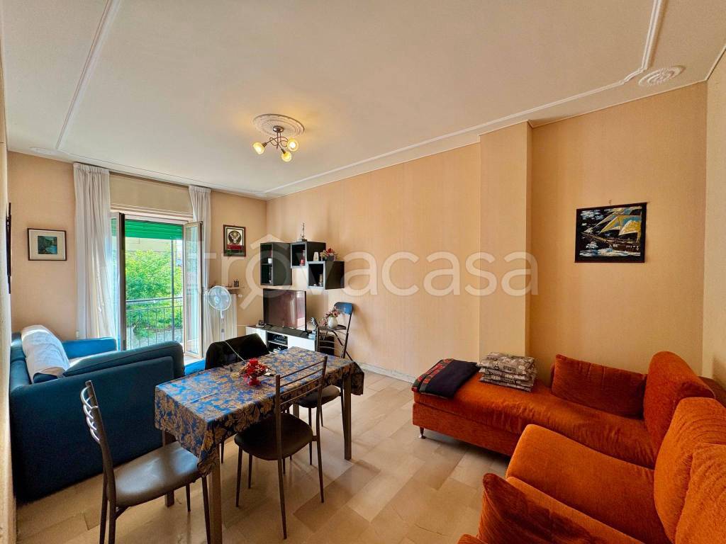 appartamento in vendita a Biella in zona Chiavazza