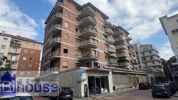 appartamento in vendita a Biella in zona Centro Città