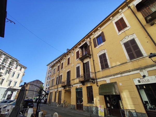 appartamento in vendita a Biella in zona Centro Città