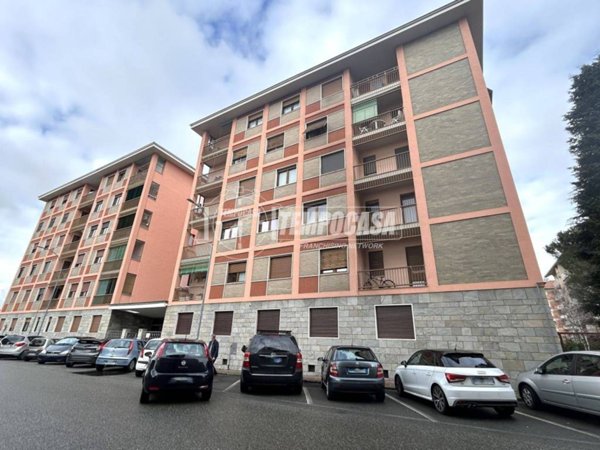 appartamento in vendita a Biella in zona Centro Città