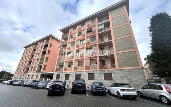 appartamento in vendita a Biella in zona Centro Città