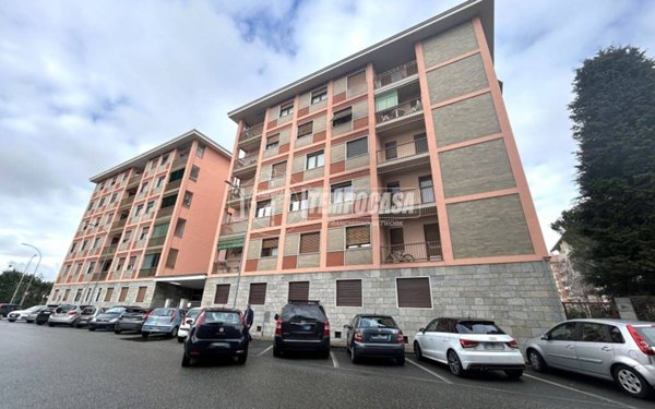 appartamento in vendita a Biella in zona Centro Città