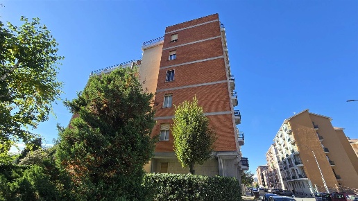appartamento in vendita a Biella in zona Centro Città