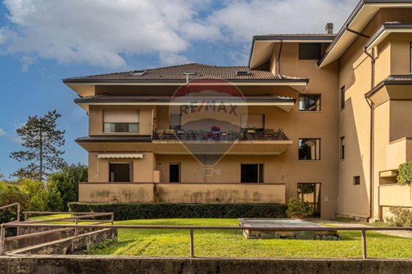 appartamento in vendita a Biella in zona Cossila