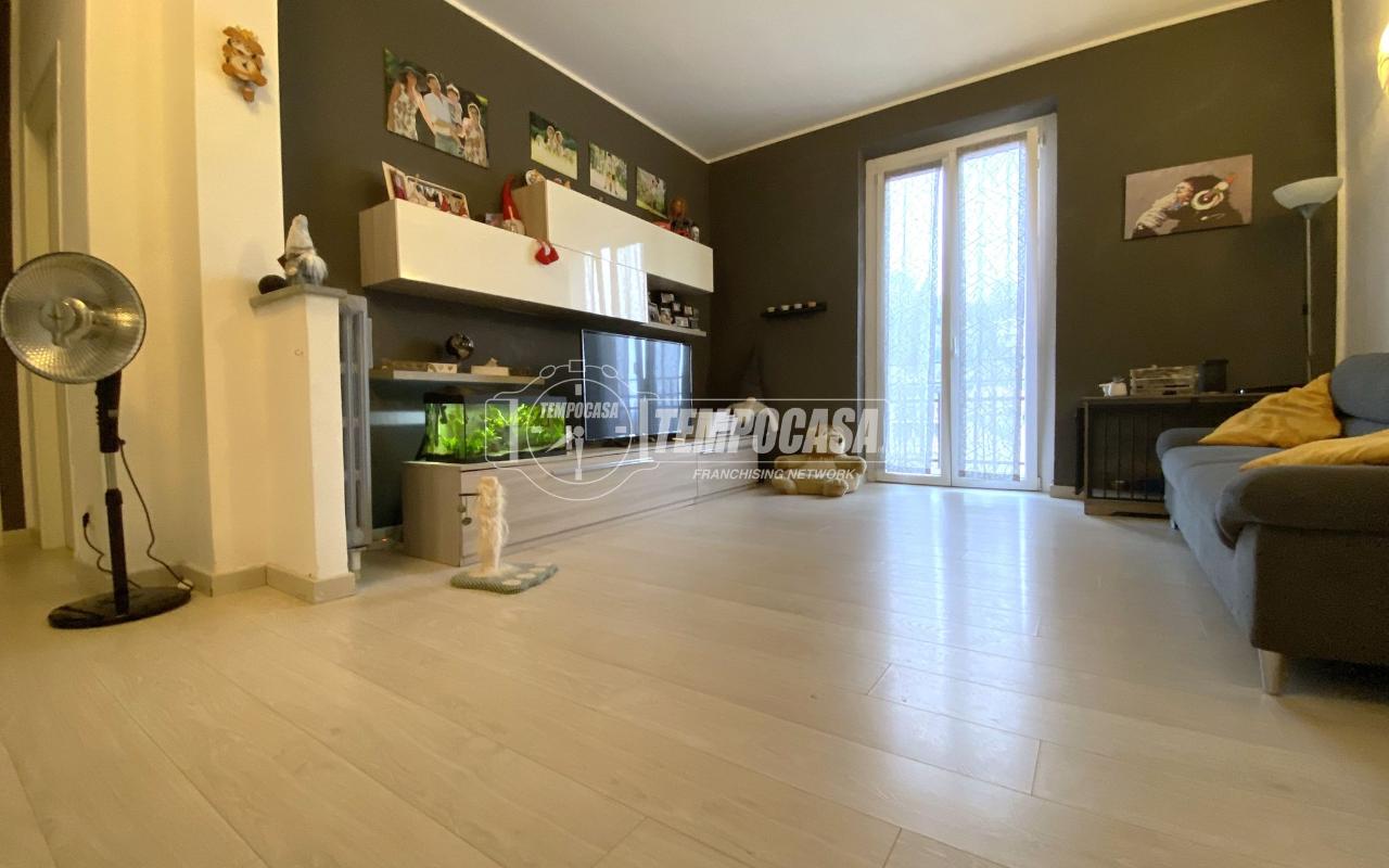 appartamento in vendita a Biella in zona Centro Città