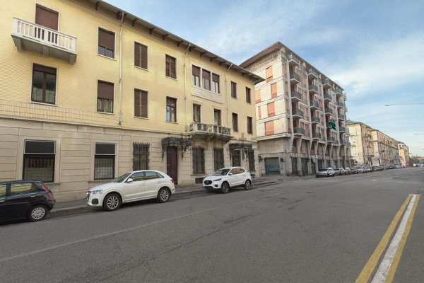 appartamento in vendita a Biella in zona Centro Città