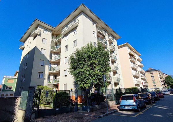 appartamento in vendita a Biella in zona Centro Città