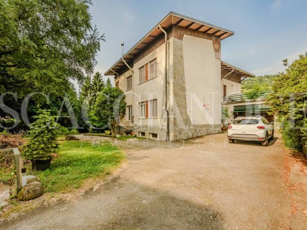 appartamento in vendita a Biella in zona Piazzo