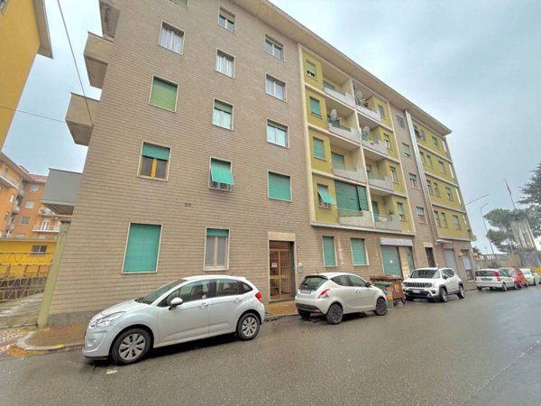 appartamento in vendita a Biella in zona Centro Città