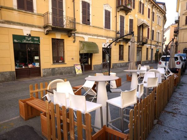 negozio in vendita a Biella in zona Centro Città