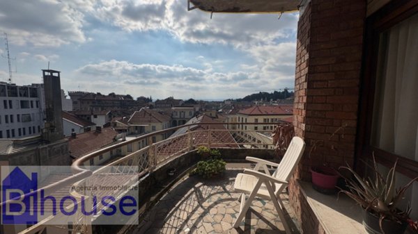 appartamento in vendita a Biella in zona Centro Città