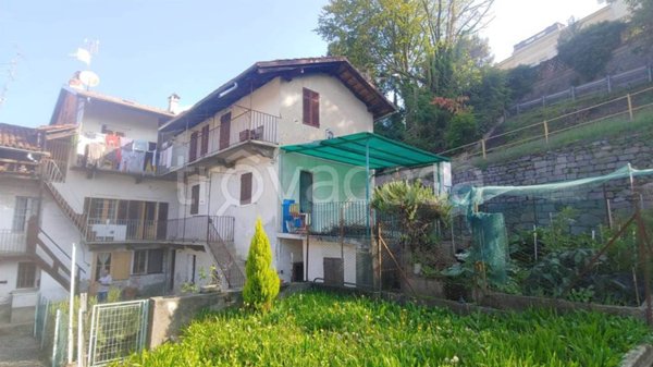 casa indipendente in vendita a Biella in zona Pavignano
