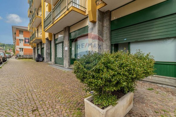 negozio in vendita a Biella in zona Chiavazza