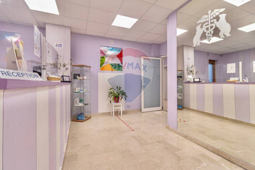 ufficio in vendita a Biella in zona Via Torino