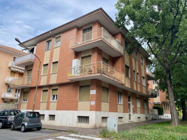 appartamento in vendita a Biella in zona Centro Città